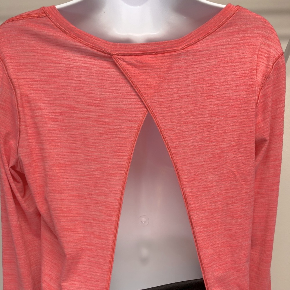 Lululemon open back long sleeve